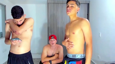 handsome_fuck_wildboys_hot  30-07-2022